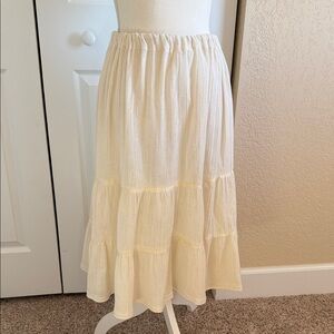 Elegant Cream Tiered Skirt